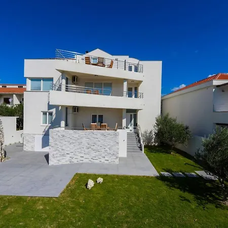Apartamento Marcela Sea Front Center Luxury