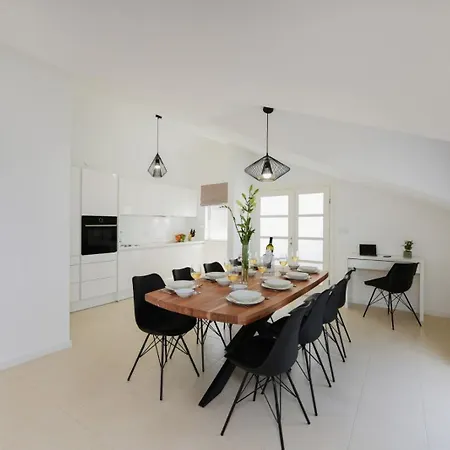 Marcela Sea Front Center Luxury